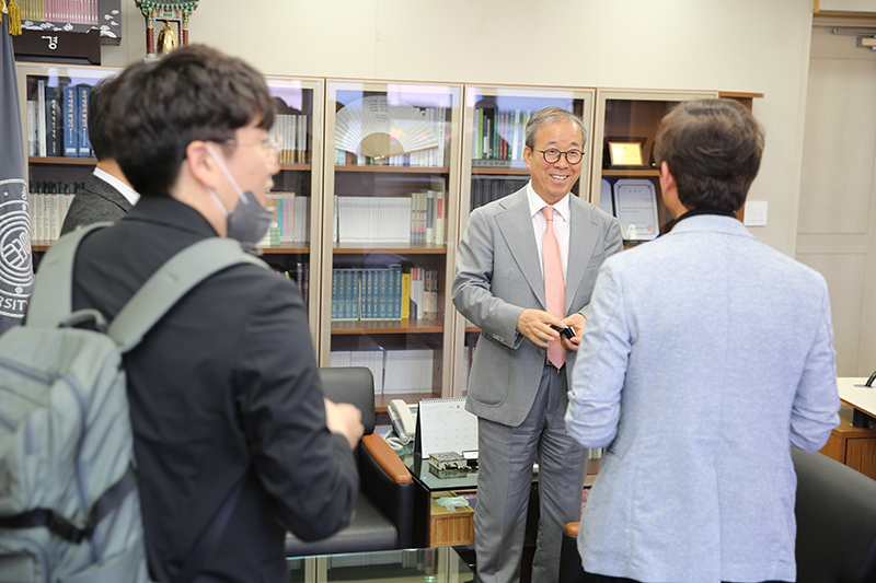 한국대학신문 인터뷰 2023.06.05 이미지 사진